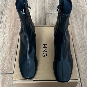 Mango Classic Black Ankle Boots Women's Minimalist Chic Everyday Shoes